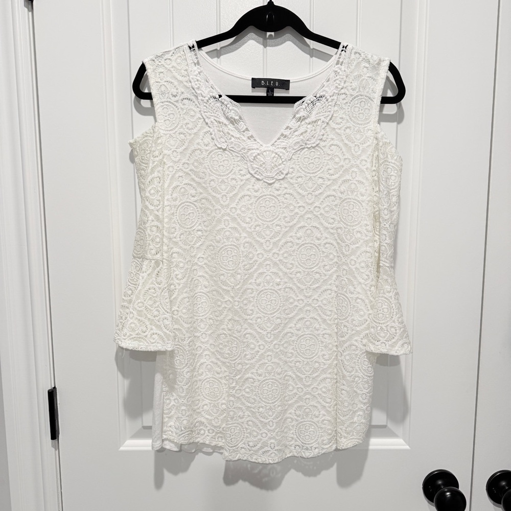Elegant Lace Cream and white Cold Shoulder Top - Picture 2 of 8